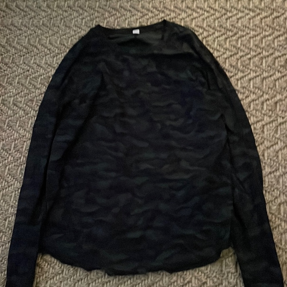 Camo Lululemon top